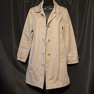 GAP Women’s Trench coat Size M